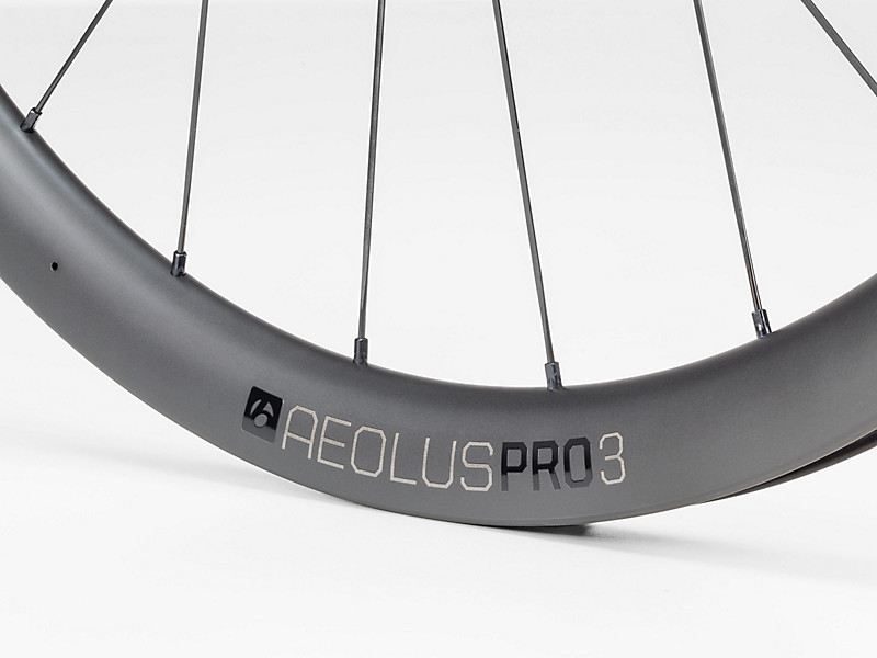 Bontrager Aeolus Pro 3 TLR Disc Road Wheel Cycling components 