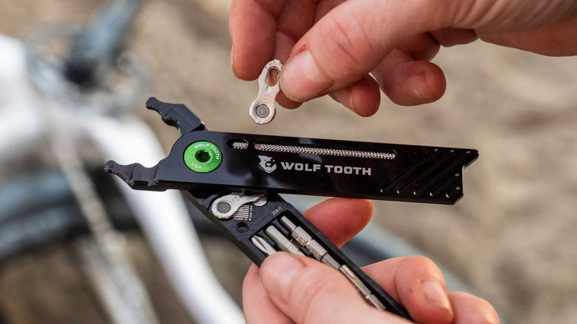 Wolf Tooth 8-Bit Multi-Tool Pack Pliers Product Overview