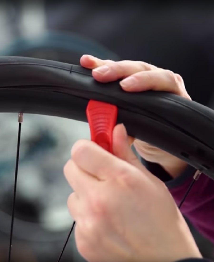How to pump your bike tires | Trek Bikes