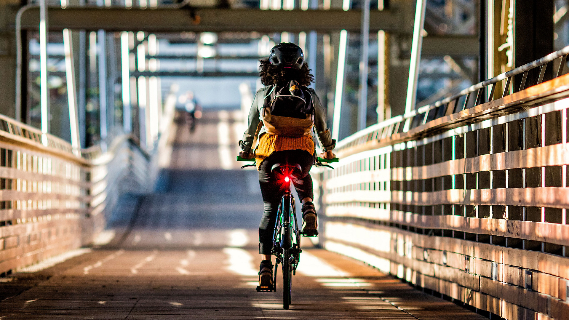 Simposio Viaje Gracias Ropa urbana y de fitness | Trek Bikes (ES)