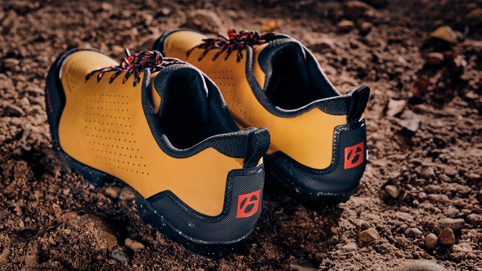 bontrager gr2 gravel shoe