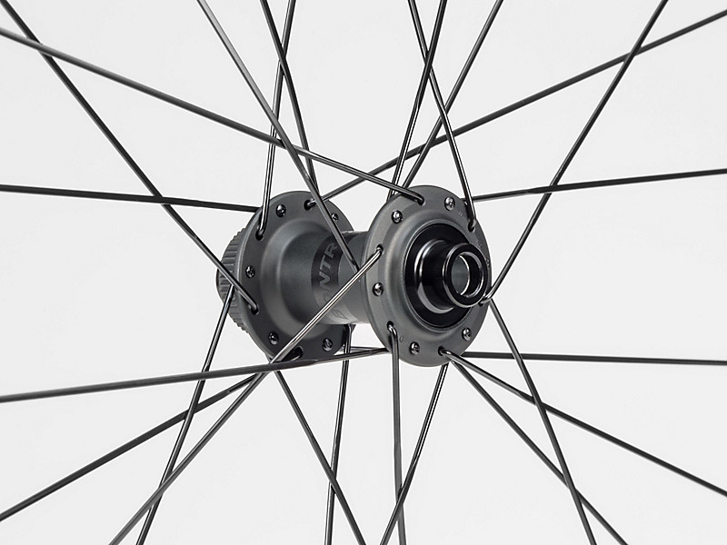 Bontrager Aeolus Comp 5 TLR Disc Road Wheel | Trek Bikes