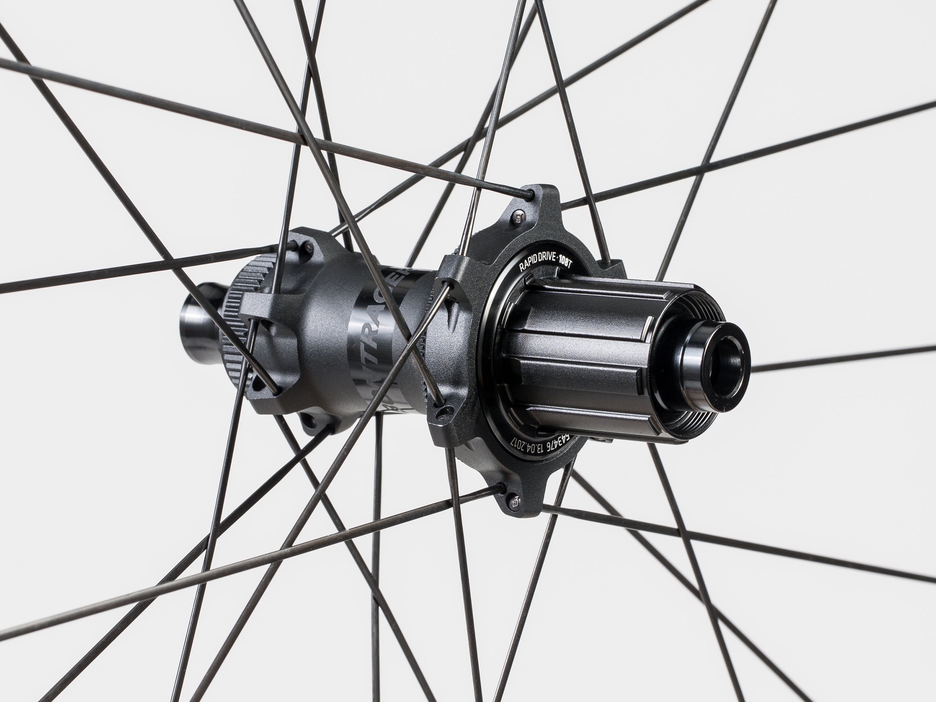 bontrager aeolus pro 3v tlr disc road wheel