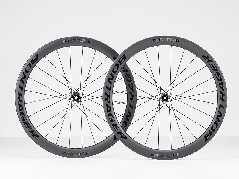 Bontrager Aeolus Pro 5 TLR Disc Road Wheel | Trek Bikes