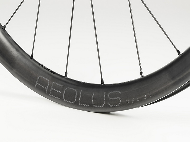 Bontrager Aeolus RSL 37 TLR Disc Road Wheel | Trek Bikes (JP)