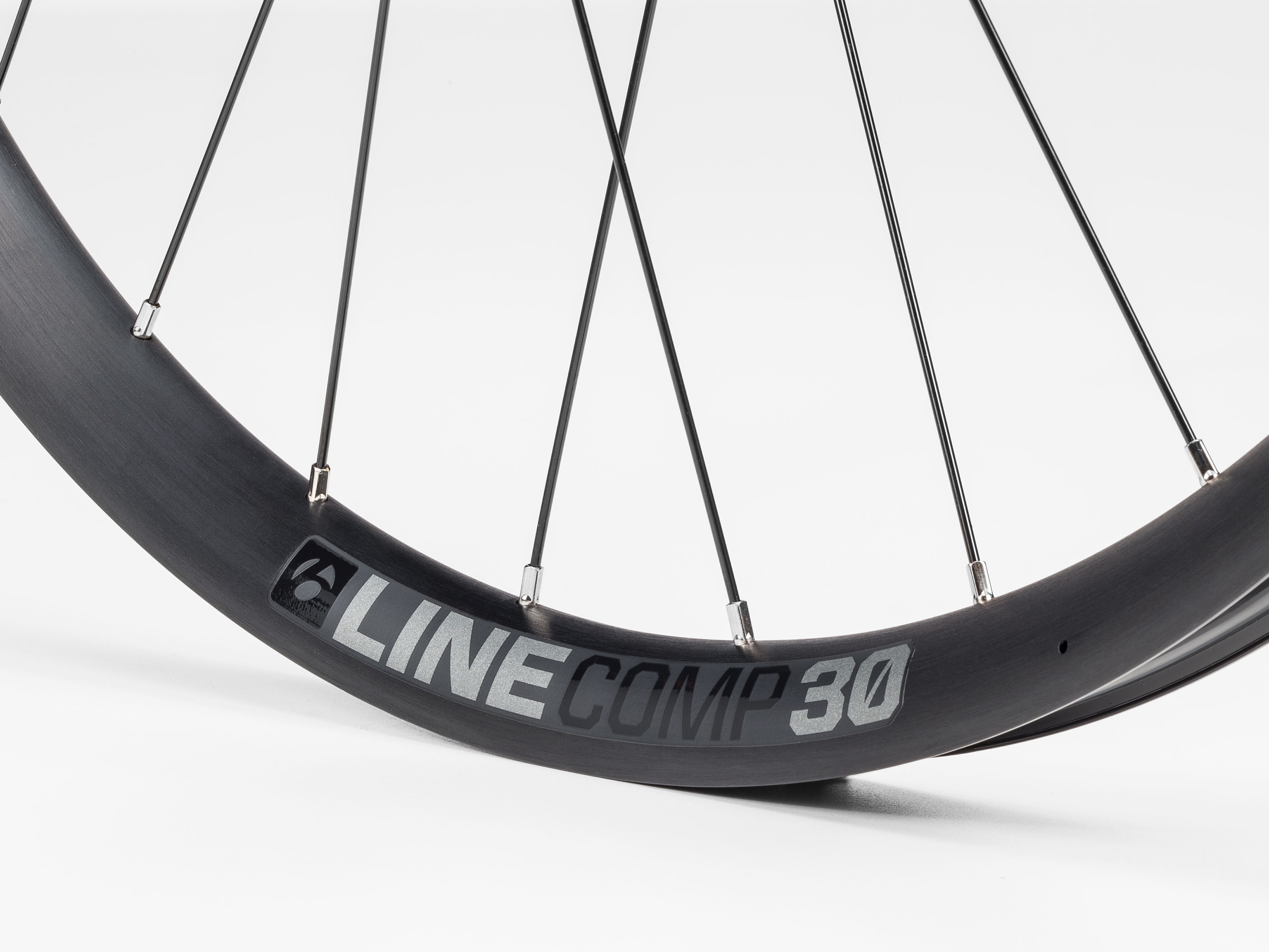 bontrager line comp 30 carbon