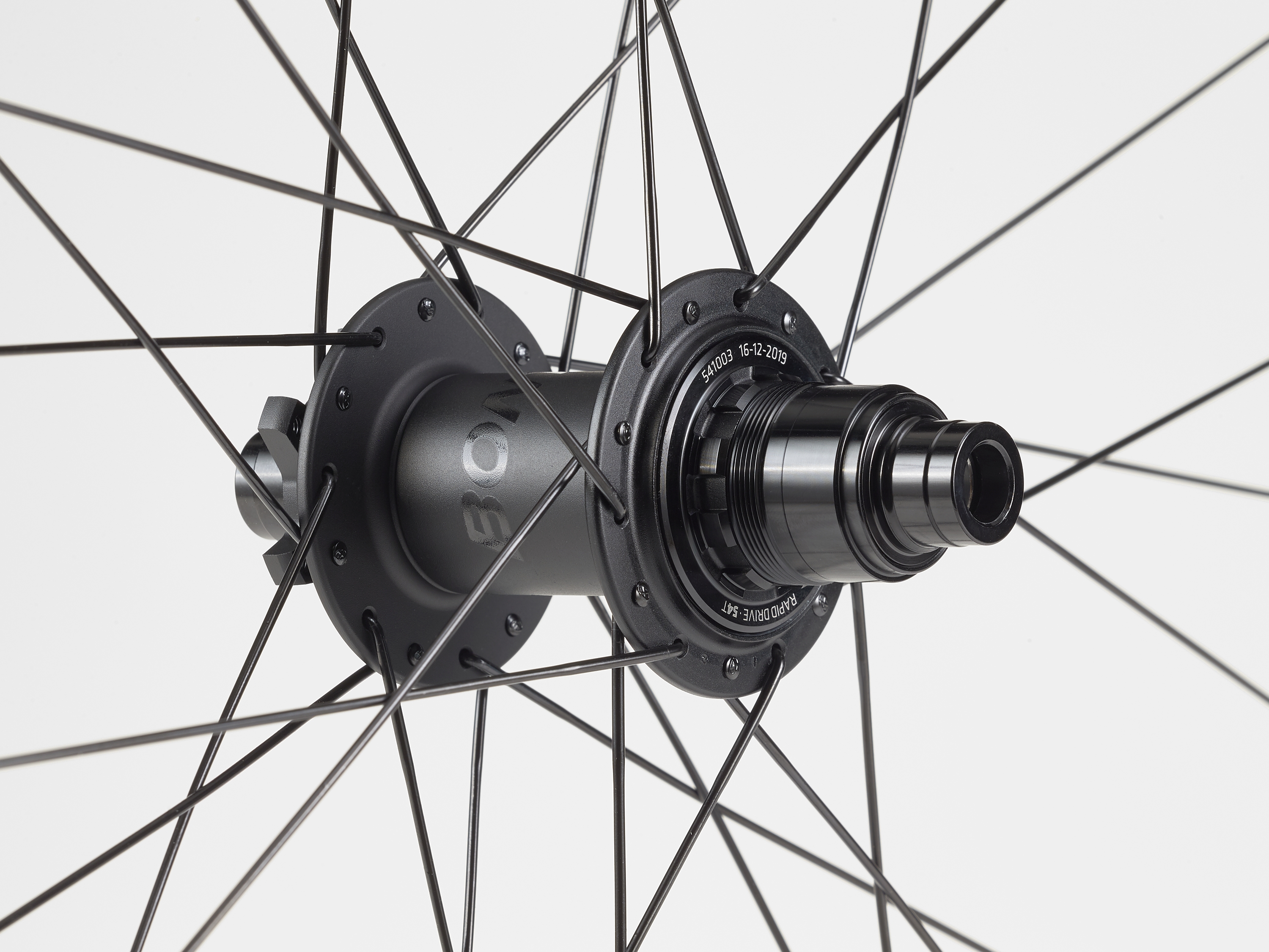 bontrager line elite 30 carbon