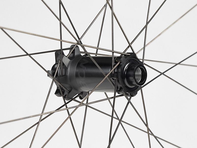 Bontrager Line Pro 30 TLR Boost 27.5 MTB Wheel | Trek Bikes
