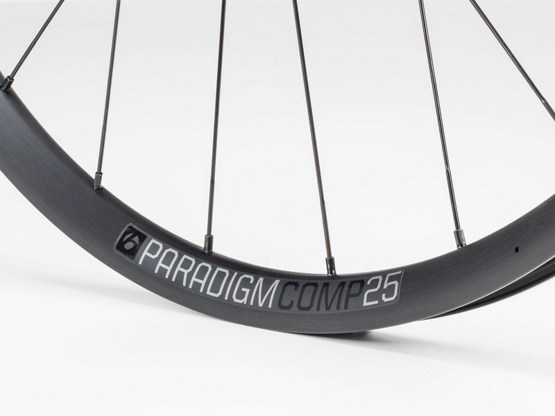 Bontrager Paradigm Comp 25 TLR Disc Road Wheel | Trek Bikes