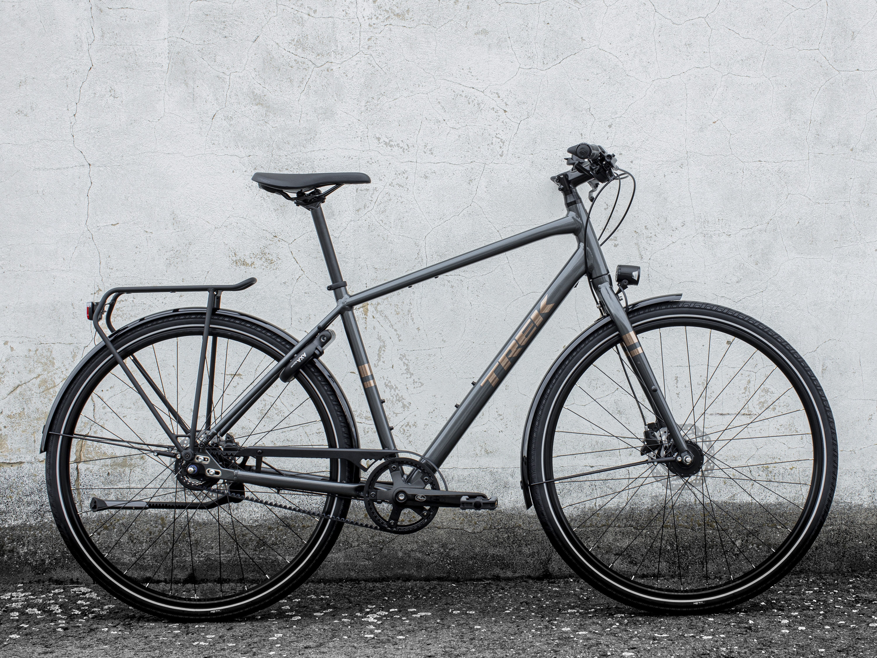 belt drive touring bike