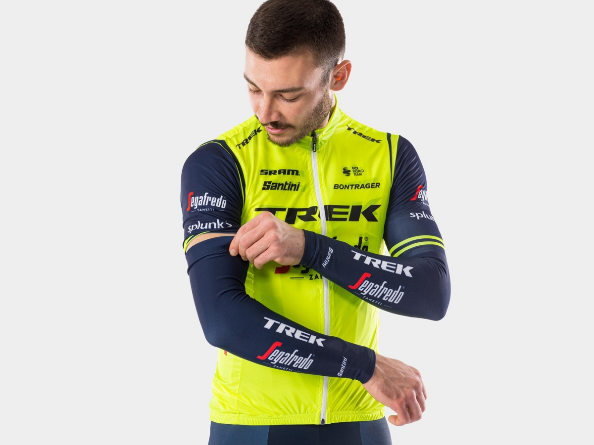 Santini Trek-Segafredo Team Arm Warmer | Trek Bikes (JP)