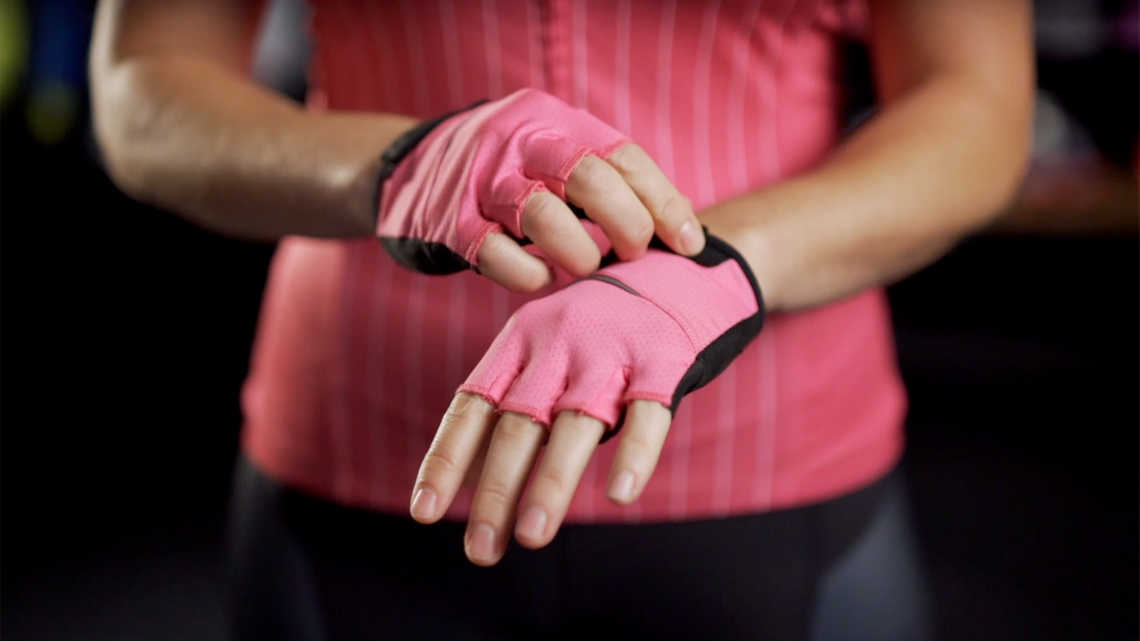 Anara Women's Glove Product Overview